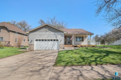 LOCATION LOCATION LOCATION!!! Perfectly Situated just minutes on Central Valley Golf Club in South Dakota - for sale on GolfHomes.com, golf home, golf lot