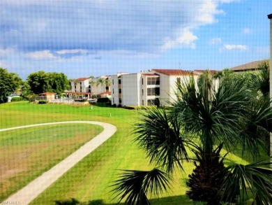 GOLFCOURSE VIEW! ***  PET ALLOWED! ***  Furnished  top floor on Lakewood Country Club in Florida - for sale on GolfHomes.com, golf home, golf lot