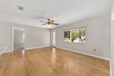 Welcome to this inviting Chestnut model home with an open 2/2/2 on Eagle Ridge At Spruce Creek Country Club in Florida - for sale on GolfHomes.com, golf home, golf lot