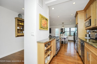 Move right in to this updated, spacious, with many extras Large on Silver Lake Golf Course in New York - for sale on GolfHomes.com, golf home, golf lot