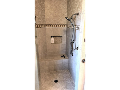 One or more photo(s) has been virtually staged. This villa at on Mainlands Golf Club in Florida - for sale on GolfHomes.com, golf home, golf lot