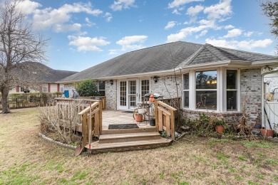 This stunning two bedroom two bath residence is nestled in a on Aberdeen Golf and Country Club in South Carolina - for sale on GolfHomes.com, golf home, golf lot