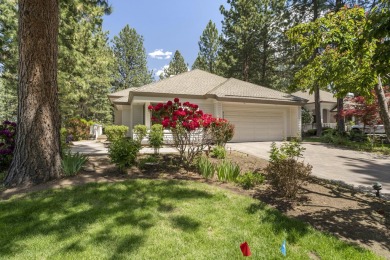 Wonderful single level 2 bedroom 2 bath + den home in gated on The Old Back Nine At Mountain High in Oregon - for sale on GolfHomes.com, golf home, golf lot