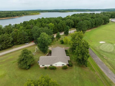 Lovely 3-bedroom, 3-bath ranch-style home across the street from on Thunderbird Country Club in Arkansas - for sale on GolfHomes.com, golf home, golf lot