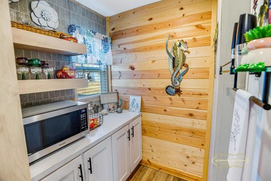 LOOK NO FURTHER!!! Here is your sleek 2-year-old custom on Prestwick Country Club in South Carolina - for sale on GolfHomes.com, golf home, golf lot