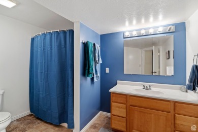Come and see this amazing home in a coveted Farmington on Oakridge Country Club in Utah - for sale on GolfHomes.com, golf home, golf lot