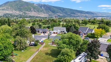 Come and see this amazing home in a coveted Farmington on Oakridge Country Club in Utah - for sale on GolfHomes.com, golf home, golf lot