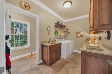 717 Rushing Water Trail o Rising Fawn, GA

Luxury Living Above on McLemore Golf Club in Georgia - for sale on GolfHomes.com, golf home, golf lot