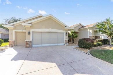 One or more photo(s) has been virtually staged. Del Webb on Eagle Ridge At Spruce Creek Country Club in Florida - for sale on GolfHomes.com, golf home, golf lot