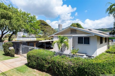 Available to show Saturday, 3/15 at 9 -10 am **POSSIBLE Bill 7 on Ala Wai Golf Course in Hawaii - for sale on GolfHomes.com, golf home, golf lot