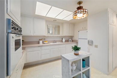 Welcome to this beautifully maintained 2-bedroom, 1-bathroom on Leisure World Seal Beach Golf Course in California - for sale on GolfHomes.com, golf home, golf lot