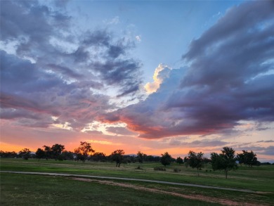 Beauty and peace abound in this light-filled home. Enjoy on Santa Fe Country Club in New Mexico - for sale on GolfHomes.com, golf home, golf lot