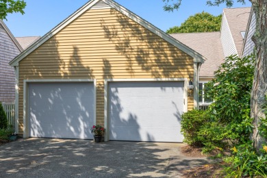 Main floor living, townhome with 2 bedrooms+ 3 full baths & on The Club At Yarmouthport in Massachusetts - for sale on GolfHomes.com, golf home, golf lot