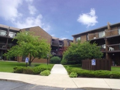 Welcome to Unit #260D! Well-loved, rarely available, 2 bedroom on Forest Hills Country Club in Illinois - for sale on GolfHomes.com, golf home, golf lot