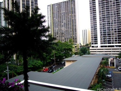 A Boutique condo Located on the Diamond Head side of the Ala Wai on Ala Wai Golf Course in Hawaii - for sale on GolfHomes.com, golf home, golf lot