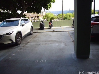 A Boutique condo Located on the Diamond Head side of the Ala Wai on Ala Wai Golf Course in Hawaii - for sale on GolfHomes.com, golf home, golf lot