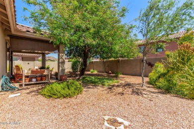 New to the market! Wonderful updated home with private guest on Gold Canyon Golf Resort - Sidewinder in Arizona - for sale on GolfHomes.com, golf home, golf lot