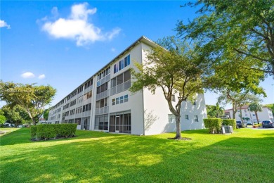 +55 community centrally located and offering many amenities on Flamingo Lakes Country Club in Florida - for sale on GolfHomes.com, golf home, golf lot