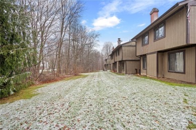 Welcome Home to this beautifully updated 3-bedroom, 2.5-bathroom on Tanglewood National Golf Club in Ohio - for sale on GolfHomes.com, golf home, golf lot