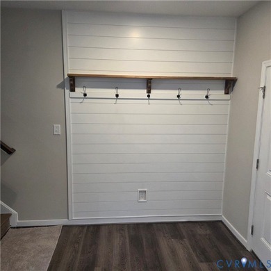 LIKE NEW TOWNHOME IN MAGNOLIA GREEN!! BRAND NEW APPLIANCES! The on The Westham Golf Club At Magnolia Green in Virginia - for sale on GolfHomes.com, golf home, golf lot