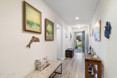 *MOTIVATED SELLER* Beautiful home in Chatham Glenn Estates on Ocean Ridge Plantation in North Carolina - for sale on GolfHomes.com, golf home, golf lot