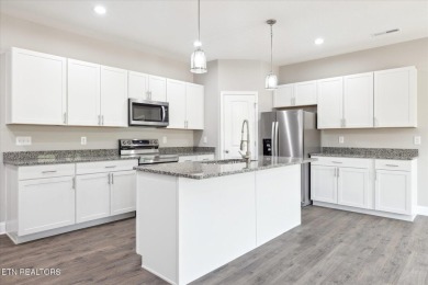 Stunning New Construction Home Near Patriot Hill Golf Course! on Patriot Hills Golf Club in Tennessee - for sale on GolfHomes.com, golf home, golf lot