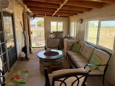 Stunning 3 Bed, 2 Bath Home with Mountain Views located in on Valle Vista Golf Course in Arizona - for sale on GolfHomes.com, golf home, golf lot
