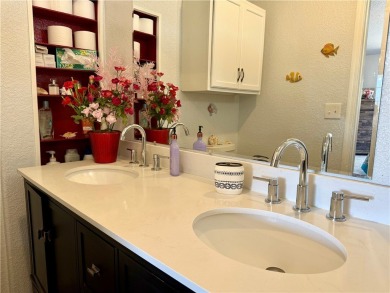 Stunning 3 Bed, 2 Bath Home with Mountain Views located in on Valle Vista Golf Course in Arizona - for sale on GolfHomes.com, golf home, golf lot