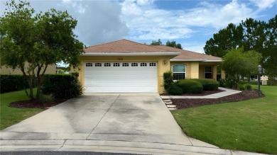 RARE WAKEFIELD MODEL! Located in the upscale 55+ community On on On Top of the World Golf Course in Florida - for sale on GolfHomes.com, golf home, golf lot