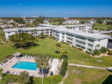 Welcome to Paradise in Seven Lakes Golf & Tennis Community! This on Seven Lakes Golf and Tennis Community in Florida - for sale on GolfHomes.com, golf home, golf lot