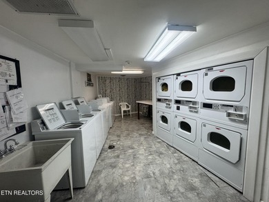 GROUND LEVEL CONDO! Welcome to this 2 bedroom, 2 bathroom condo on Cherokee Country Club in Tennessee - for sale on GolfHomes.com, golf home, golf lot