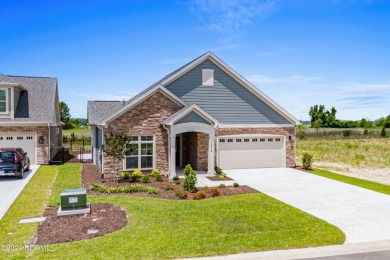 Move In Ready!! Low maintenance courtyard style living! Minutes on Ocean Ridge Plantation in North Carolina - for sale on GolfHomes.com, golf home, golf lot