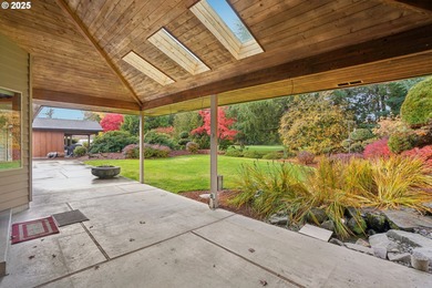 Hurry & see this stunning one level home located beside the on Bayou Golf Club - Bayou in Oregon - for sale on GolfHomes.com, golf home, golf lot