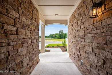 Move In Ready!! Low maintenance courtyard style living! Minutes on Ocean Ridge Plantation in North Carolina - for sale on GolfHomes.com, golf home, golf lot