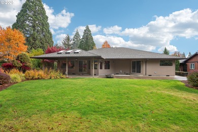 Hurry & see this stunning one level home located beside the on Bayou Golf Club - Bayou in Oregon - for sale on GolfHomes.com, golf home, golf lot