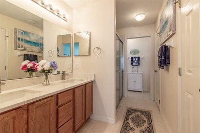 Updated Daytona Model in SummerGlen. This move-in ready 2BR/2BA on Summerglen Country Club in Florida - for sale on GolfHomes.com, golf home, golf lot