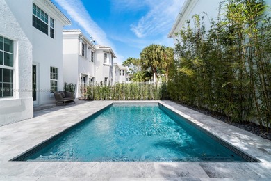 This stunning Single Family home in Aventura, FL was built in on Turnberry Isle Resort and Club in Florida - for sale on GolfHomes.com, golf home, golf lot