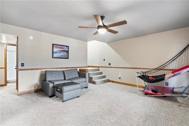 Stunning 6-bed, 5-bath home on the golf course in Flint Ridge! on Deer Valley Golf Course in Oklahoma - for sale on GolfHomes.com, golf home, golf lot