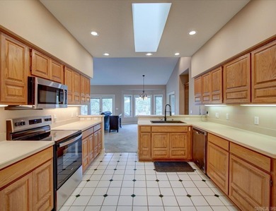 Golf Course Living with Lake Views | Granada Golf Course, Hot on Granada Golf Course in Arkansas - for sale on GolfHomes.com, golf home, golf lot