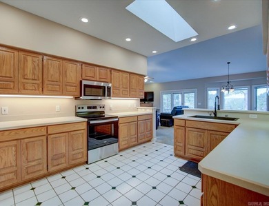 Golf Course Living with Lake Views | Granada Golf Course, Hot on Granada Golf Course in Arkansas - for sale on GolfHomes.com, golf home, golf lot