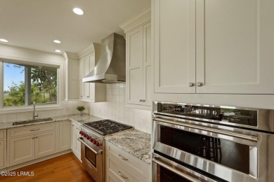 Stunning Marsh and Waterfront Retreat on Dataw Island. Welcome on Dataw Island Club in South Carolina - for sale on GolfHomes.com, golf home, golf lot