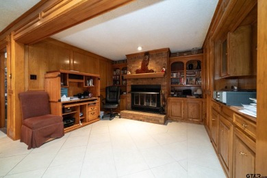 Welcome to this stunning 4-bedroom, 2.5-bathroom home with on Cherokee Club Estates Golf Course in Texas - for sale on GolfHomes.com, golf home, golf lot
