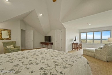 Stunning Marsh and Waterfront Retreat on Dataw Island. Welcome on Dataw Island Club in South Carolina - for sale on GolfHomes.com, golf home, golf lot