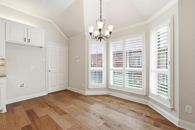 Welcome home to this beautifully maintained home on a cul de sac on Heritage Ranch Golf and Country Club in Texas - for sale on GolfHomes.com, golf home, golf lot