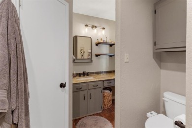 Welcome to lake life at its finest in DeCordova Bend Estates! on De Cordova Bend Country Club in Texas - for sale on GolfHomes.com, golf home, golf lot