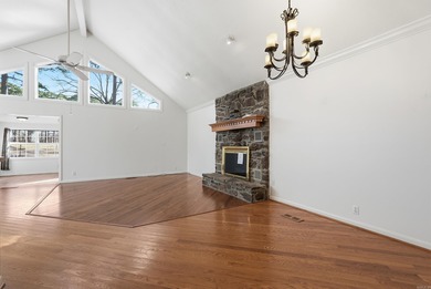 Welcome to 313 Snead Dr. in Fairfield Bay, perfectly positioned on Indian Hills Country Club in Arkansas - for sale on GolfHomes.com, golf home, golf lot