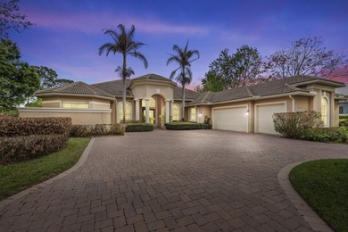 Welcome to luxury golf course living in the prestigious PGA on  in Florida - for sale on GolfHomes.com, golf home, golf lot