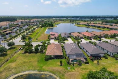 Welcome home to this beautifully decorated, 4 bed, 2 bath on Lakewood National Golf Club in Florida - for sale on GolfHomes.com, golf home, golf lot