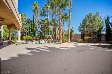 LAS VEGAS Luxury home, 7,392 sq. ft inspired by modern classic on TPC at Summerlin in Nevada - for sale on GolfHomes.com, golf home, golf lot