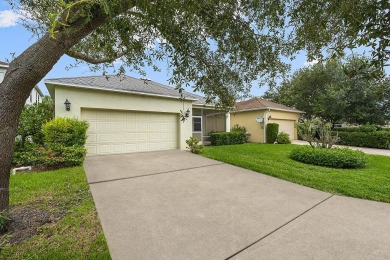 Charming 3-bed, 2-bath cottage with a 2-car garage and 2 on The Club At Pointe West in Florida - for sale on GolfHomes.com, golf home, golf lot